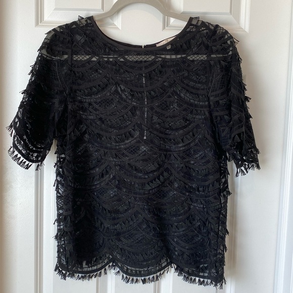7 For All Mankind Scallop Lace Fringe Short Sleeve Top - Black - Small - Picture 1 of 5